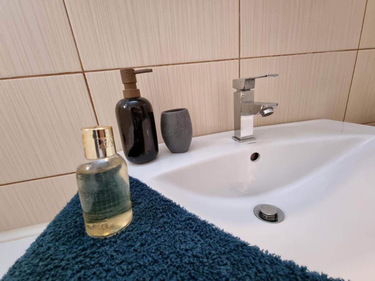 Charming & Cozy, Ultracentral Apt In Яссы Экстерьер фото